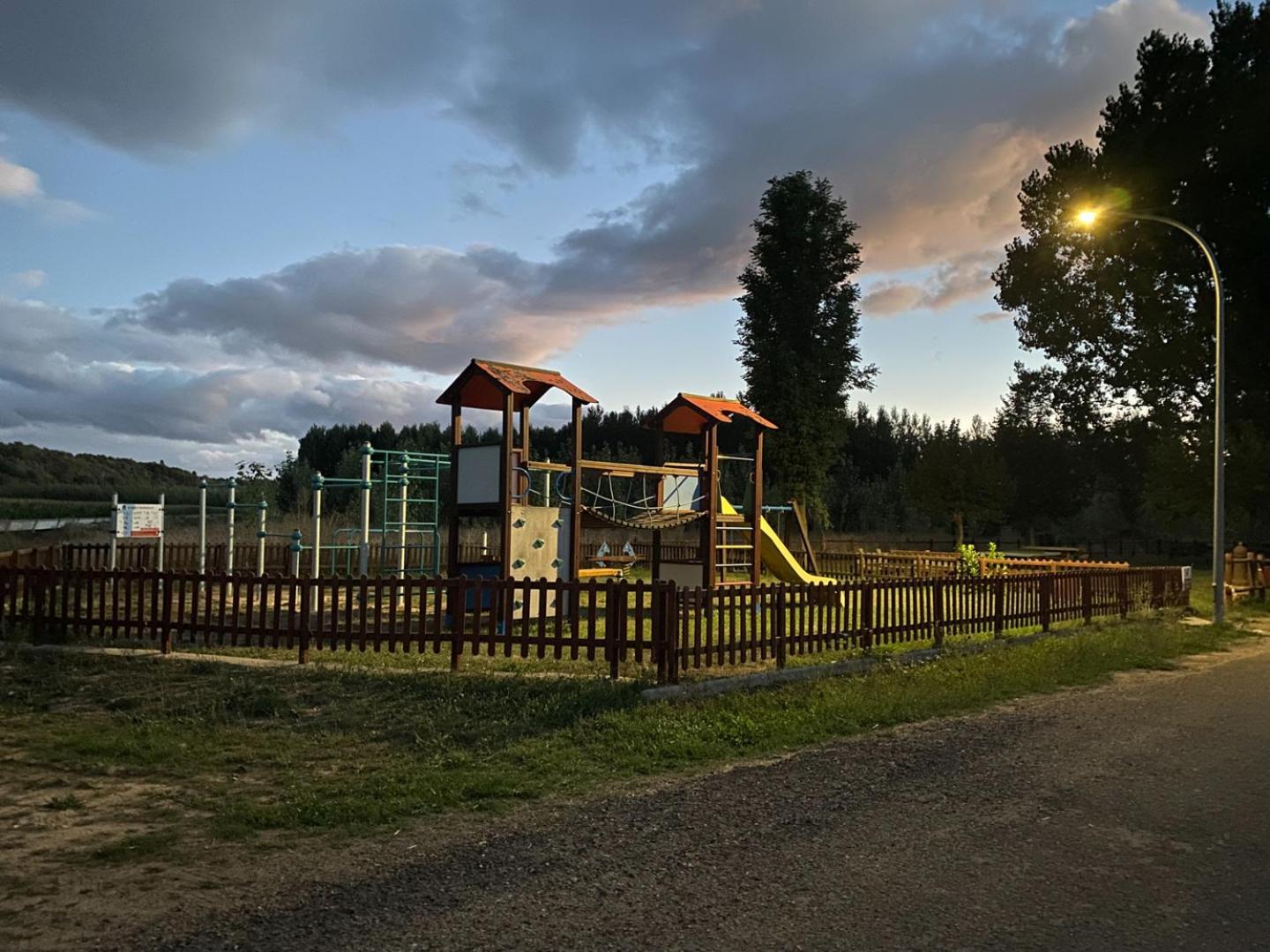Descubre La Cepedana: Casa Rural Con Encanto En Cogorderos, A Solo 10 Km De Astorga מראה חיצוני תמונה